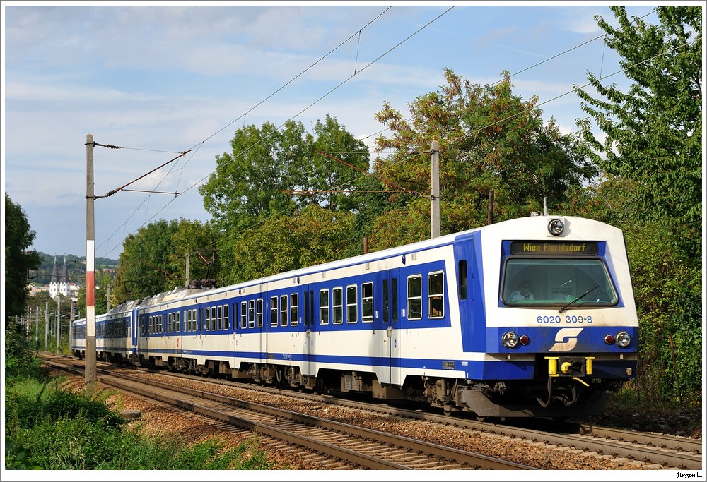 6020.309 alias RSB S3 (22664) von Wien/Htteldorf nach Wien/Floridsdorf; Hier bei Wien/Speising, 18.9.2010.