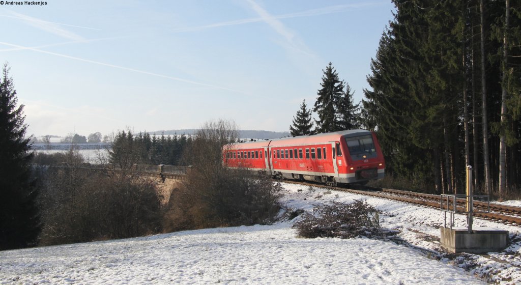 611 004-3 als IRE 3211 (Neustadt(Schwarzw)-Ulm Hbf) bei Dggingen 1.12.12