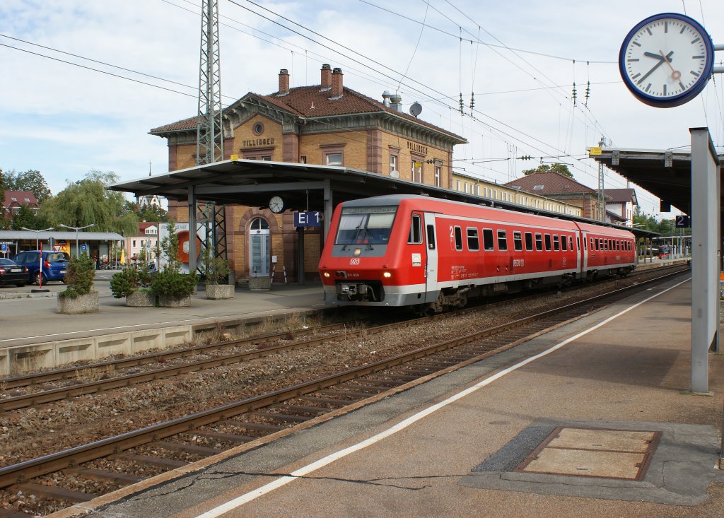 611 028 mit RE nach Neustadt(Schwarz) in Villingen am 14.08.2011
