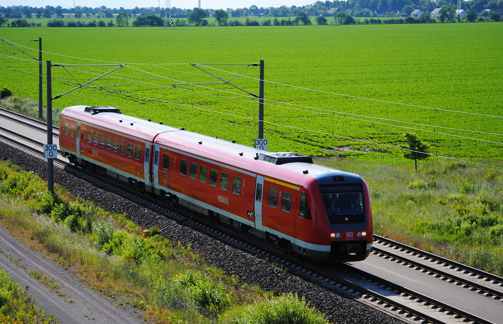 612 014 auf der Neubaustrecke zwischen Leipzig/Messe und Flughafen Leipzig/Halle. (09.06.2012)