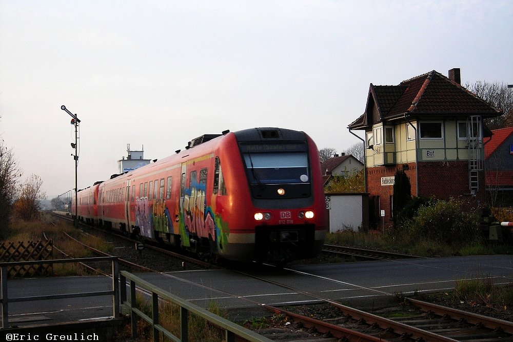 612 018 verlsst den Bahnhof Baddekenstedt