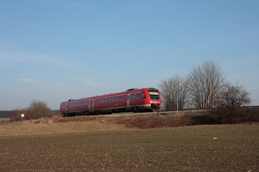 612 064/564 als RE3645 am 16.02.2011 auf der KBS546 vor Pausa.