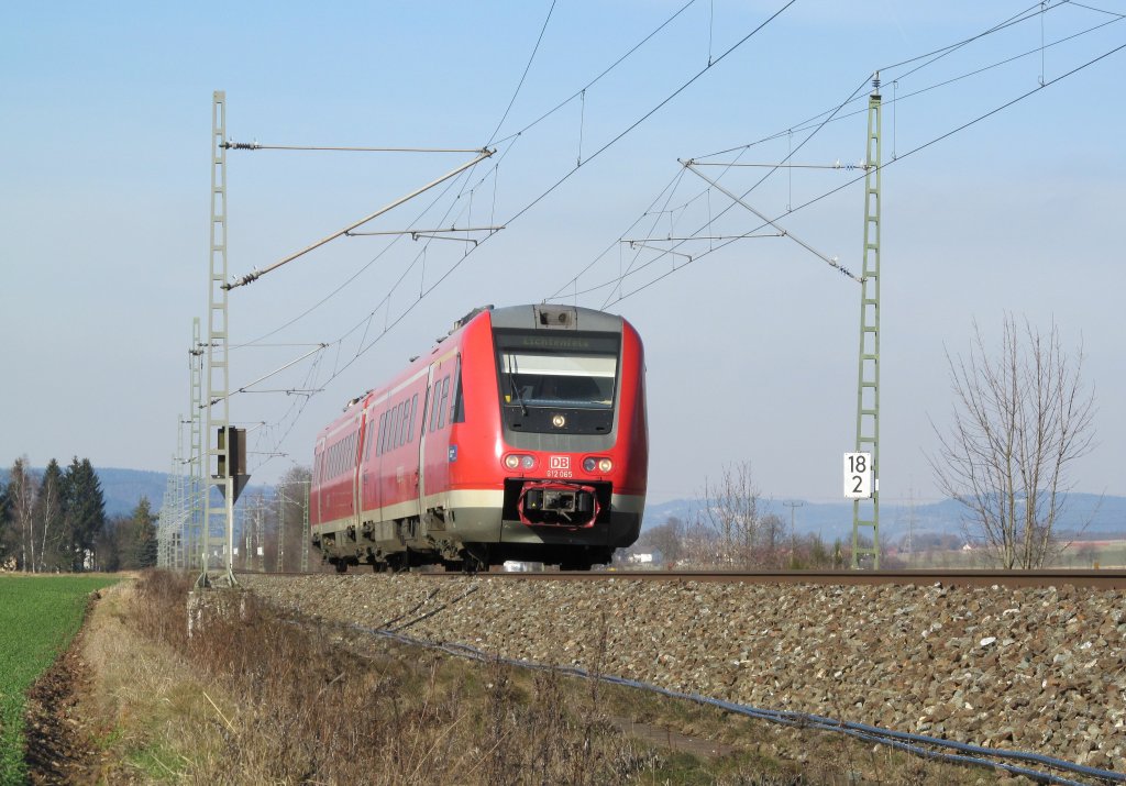 612 065 ist am 22. Februar 2012 als Regionalexpress von Jena Saalbahnhof nach Lichtenfels bei Kronach unterwegs.