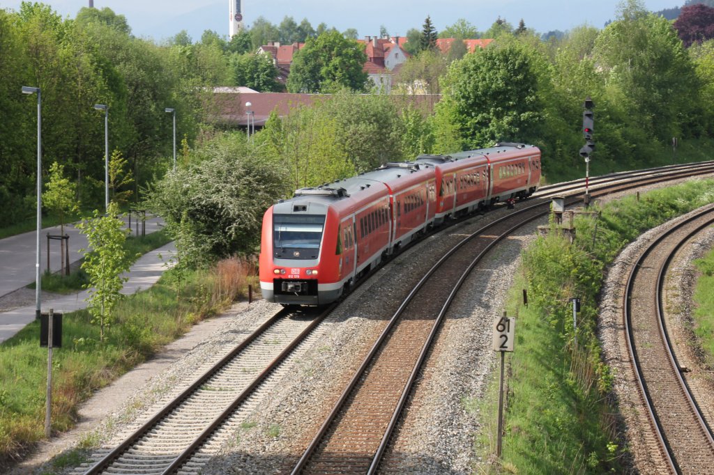 612 578 und ein zweiter 612er nach Mnchen(Hbf.)am 13.05.2012 in Kempten.