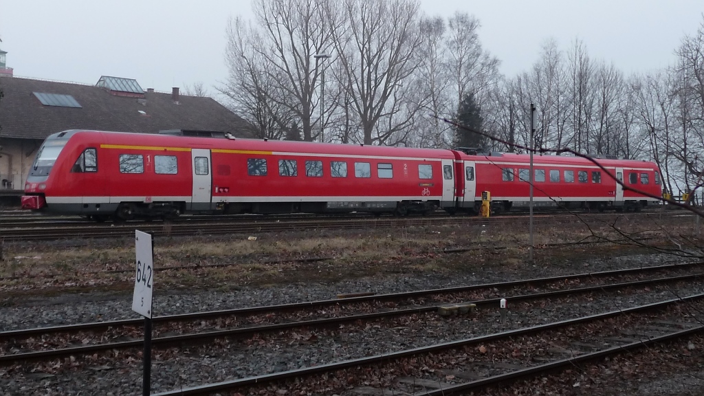612 901 der DB Systemtechnik abgestellt in Lindau HBf (5.3.11), aufgenommen vom Uferweg.