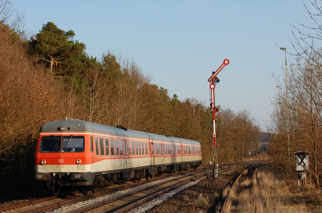 614 005 / 006 am 06.04.2010 als RE Ersatz fr einen 610er bei Tralberg.