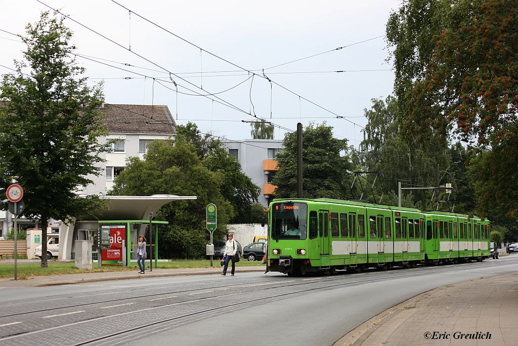 6158 am  Klassiker -Motiv am Safariweg in Hannover Badenstedt am 25.06.2011.