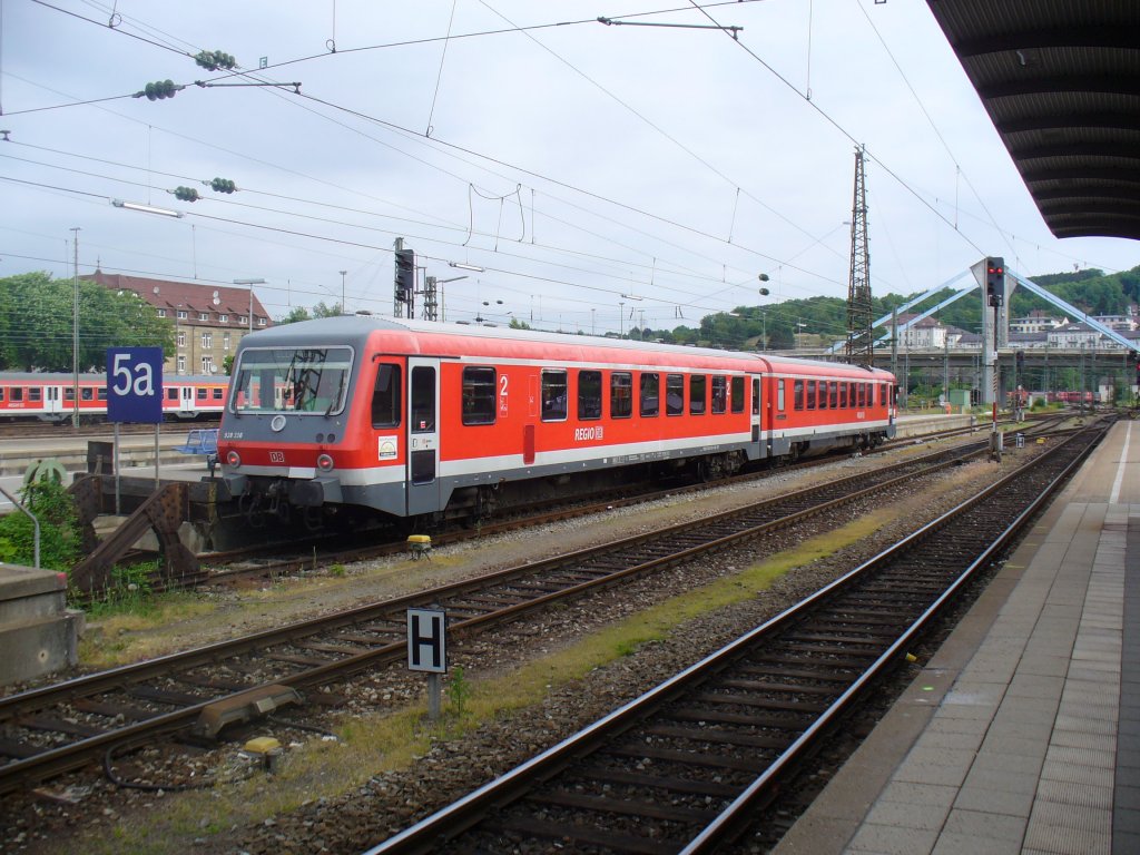 628 336 steht mit einem RB nach Msingen am 03.06.2011 in Ulm Hbf