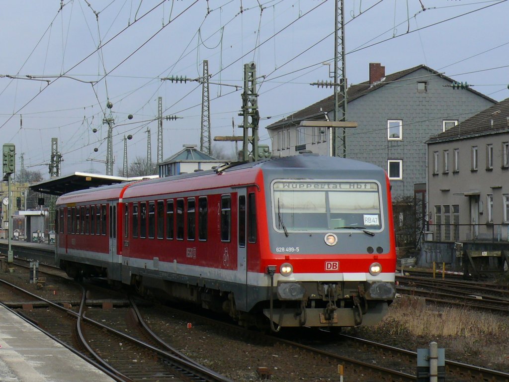 628 499-5 als RB 47 von Solingen Hbf. nach Wuppertal Hbf.(23.01.2010)
