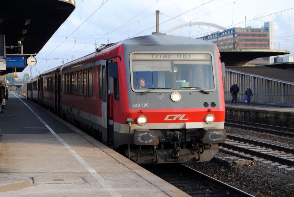 628 505 der CFL ( Luxemburg )am 20.11.10 in Kln - Deutz