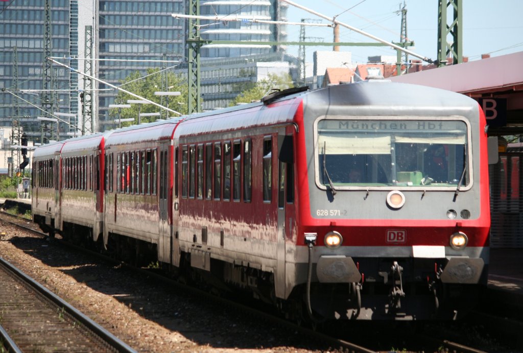 628 571 und 628 572 stehen in M�nchen Ost, 05.06.10