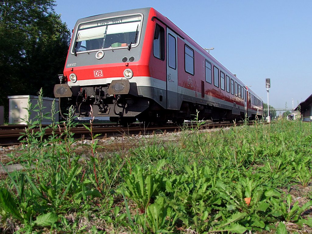 628 612 eilt als REX5993 in die Obersterreichische Landeshauptstadt;100822