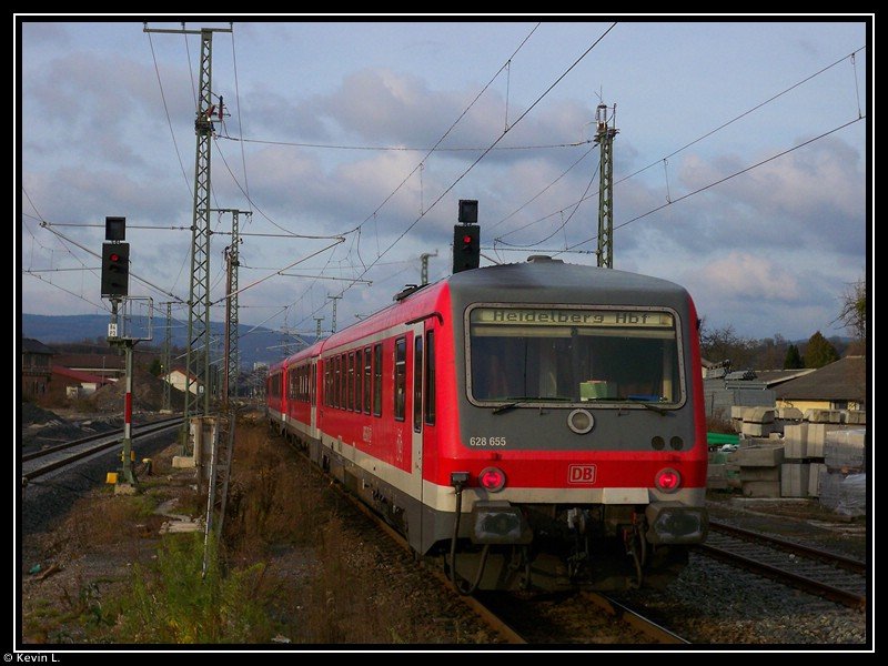 628 655 verl�sst als RB 18330 Meckesheim zur Fahrt nach Heidelberg. Aufgenommen am 12.12.2009