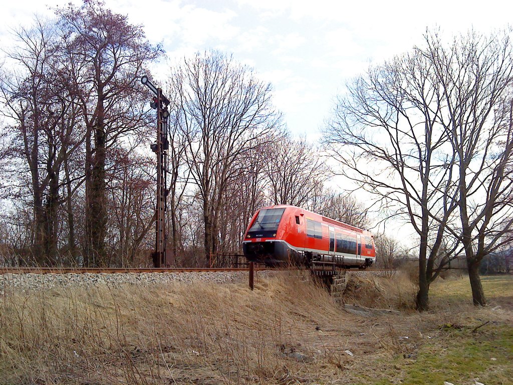 641 023 RB 16744 nach Gotha. Hier am Einfahrtssignal in Ohrdruf, am 19.03.10.