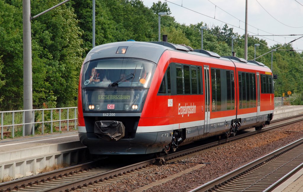 642 200 der Erzgebirgsbahn durchfuhr am 16.06.11 Burgkemnitz in Richtung Bitterfeld. Sicher eine Probefahrt aus dem SFW Delitzsch.