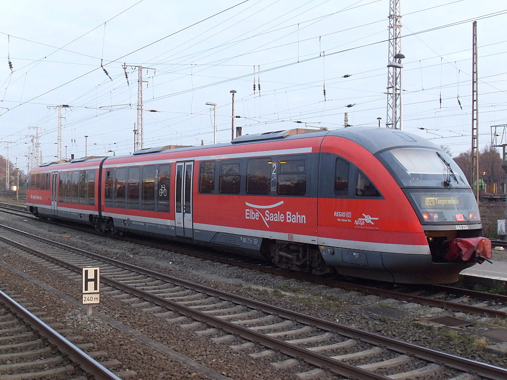642 224/724 stand am 20.11.2011 als RB 26 nach Tangermnde in Stendal zur Abfahrt bereit.