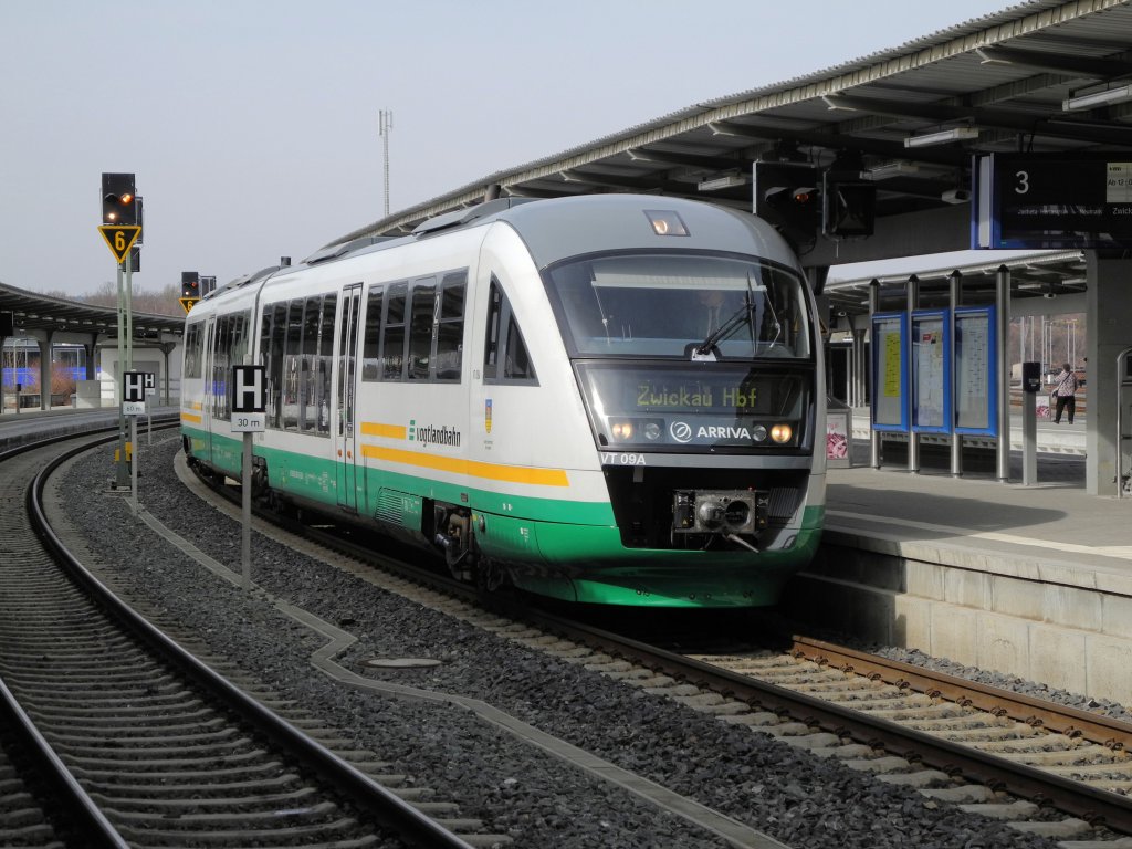 642 309 am 12.03.11 in Plauen oberer Bf