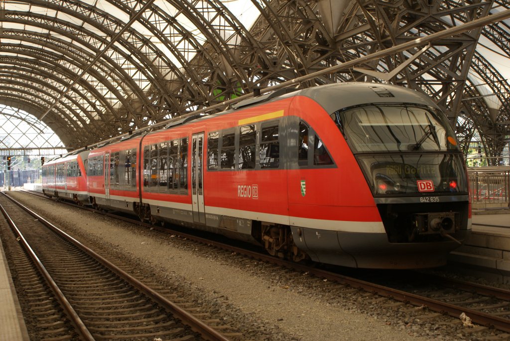 642 635 + 642 xxx als RB60 nach Grlitz in Dresden Hbf am 20.08.2010