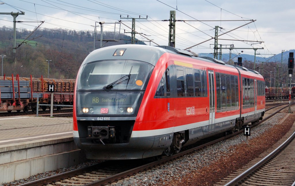 642 686 hat am 10.04.10 den sein Ziel Saalfeld erreicht.