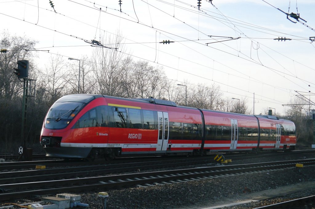 643 002 als Dienstfahrt am 21.02.12 in Mannheim Hbf.