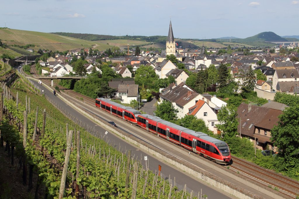 643 037 + 643 050 als RB 12648 (Bonn Hbf - Ahrbrck) in Ahrweiler Markt am 02.06.13