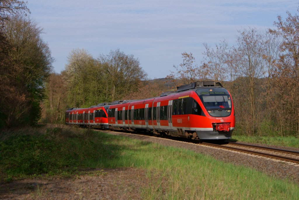644 502 und ein weiterer 644 als RB 25 nach Kln-Hansaring bei der Einfahrt in Honrath am 28.04.2012