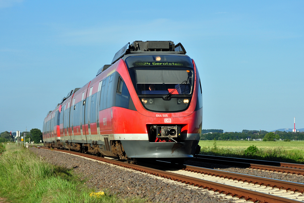 644 505 RB24 nach Gerolstein bei Eu-Wikirchen - 23.05.2011
