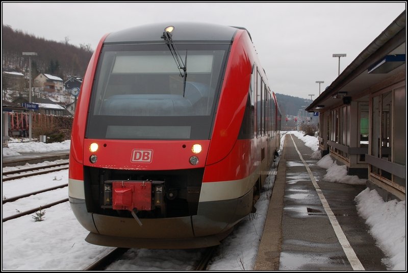 648 115 (SauerlandNetz) der DB Regio stand am 25. Februar 2009 im Bahnhof Brilon Wald.