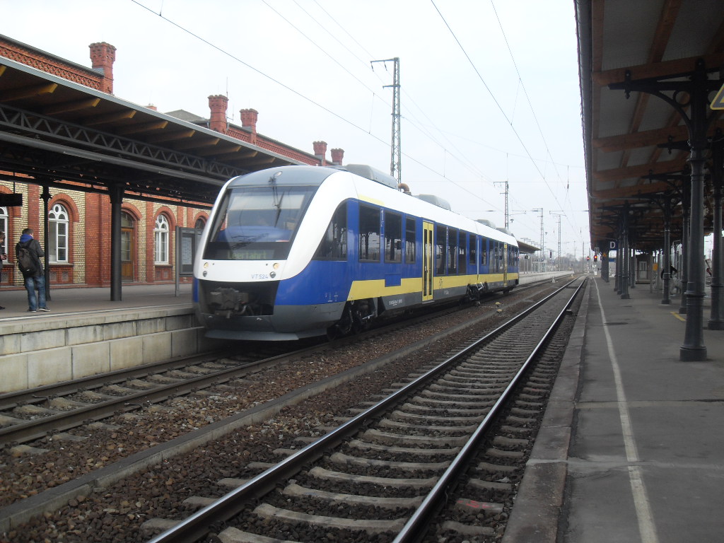 648 194 kam am 09.03.2011 aus dem RAW Stendal.