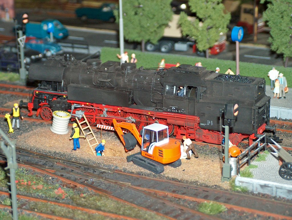 65 1049-9  auf der fahrt ins Bw