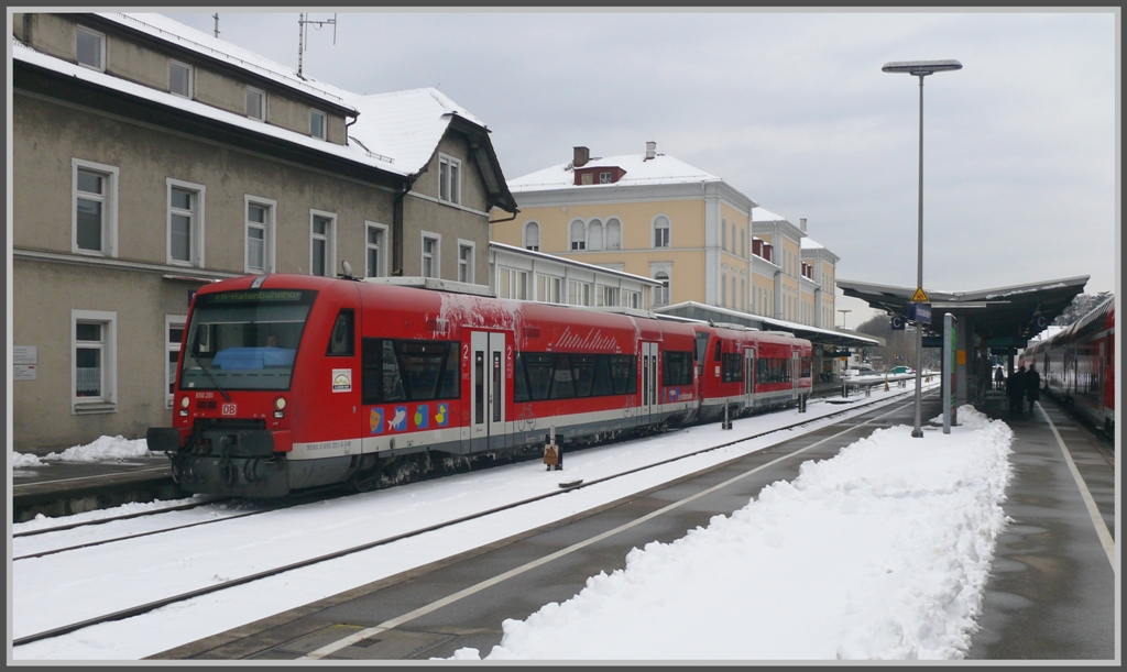 650 201 und 650 318 nach Friedrichshafen Hafen in Friedrichshafen Stadt. (02.12.2010)
