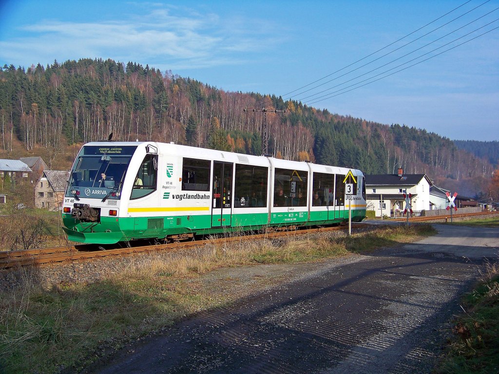654 046 (VT46) als VBG83120 in Zwota-Zechenbach, 1.11.09.