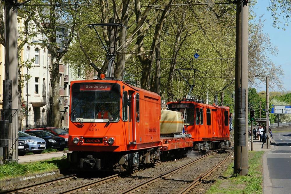 6701, 6601 und 6201 auf dem Ehrenfeldgrtel am 05.05.2013.