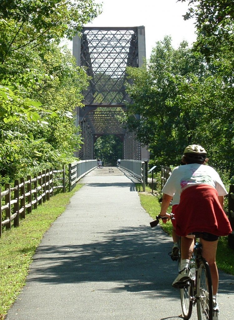 7-2005, North County Trailway, NY. Brücke über das New Croton Reservoir