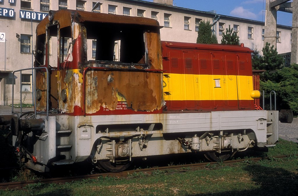 702 ....  Vrutky  01.10.00