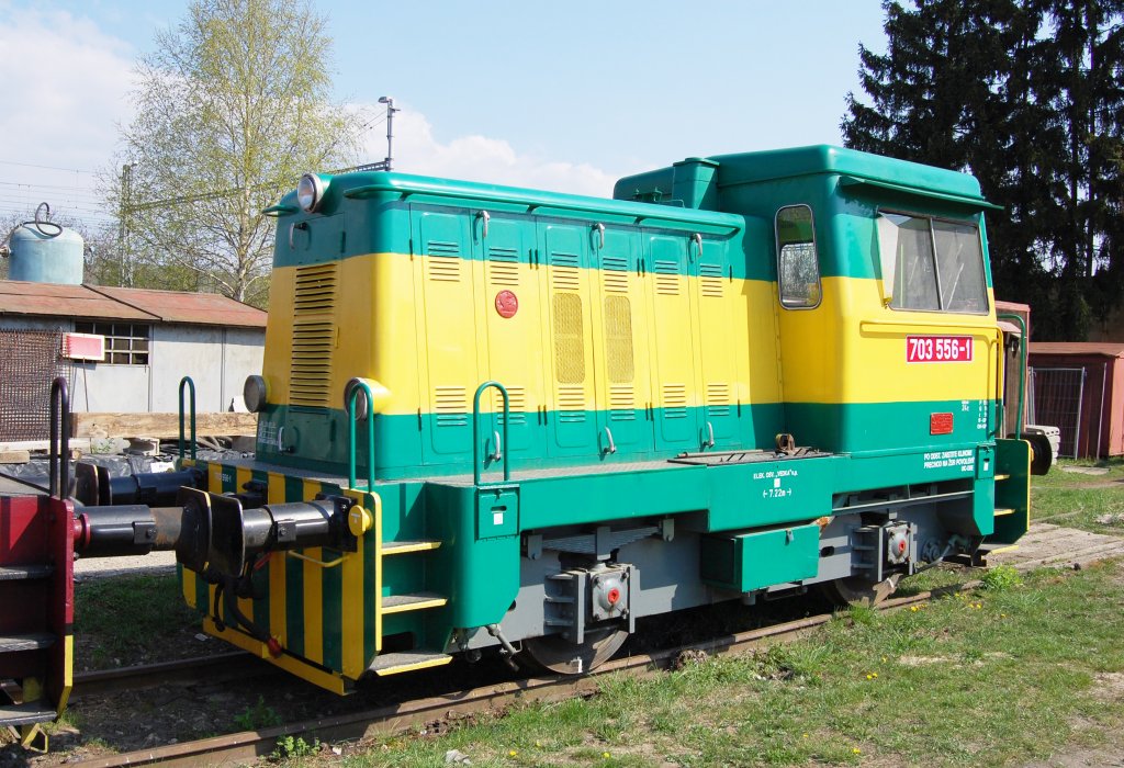 703 556-1, Bansk Bystrica/Neusohl, 18.04.2011; Hersteller: Turčianske strojrne, n. p. / VEB Turzer Maschinenfabrik Martin, Baujahr 1974