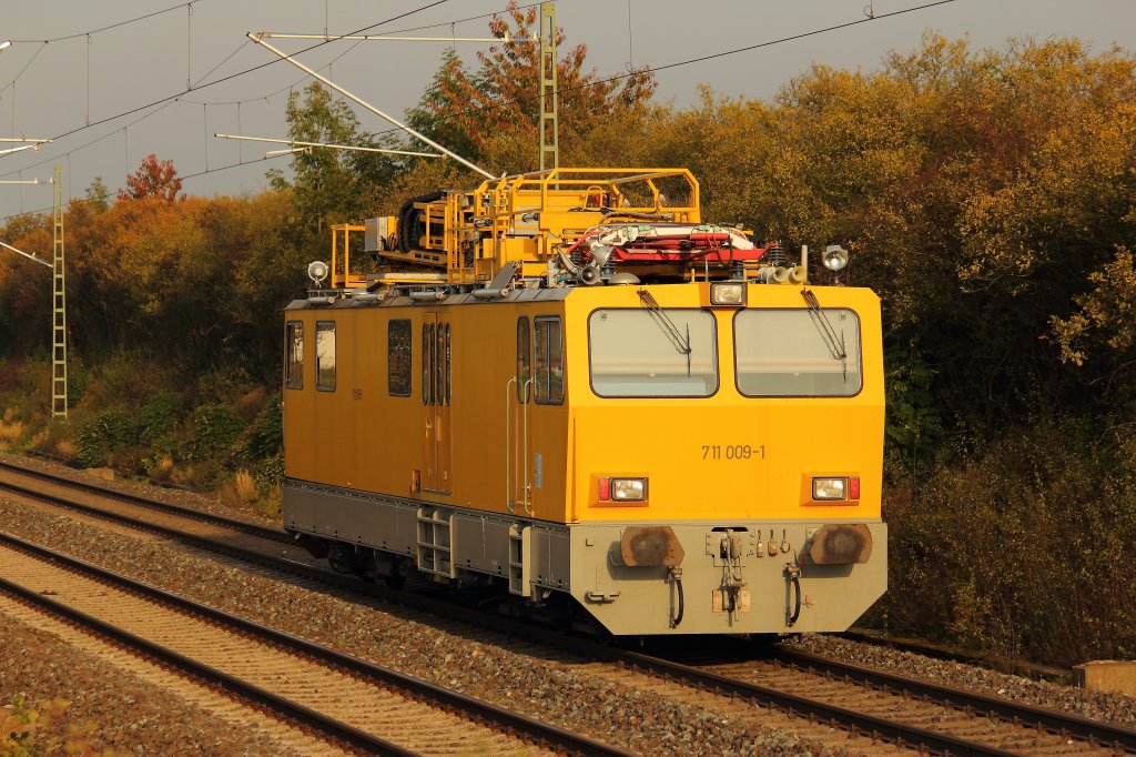 711 009-1 bei Staffelstein am 28.10.2011.