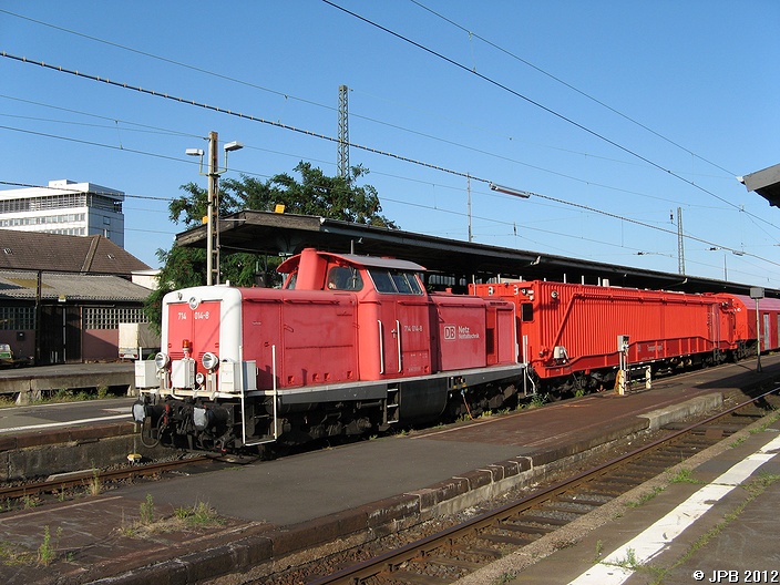 714 014-8 mit Rettungszug in Kassel Hbf am 15.08.2009