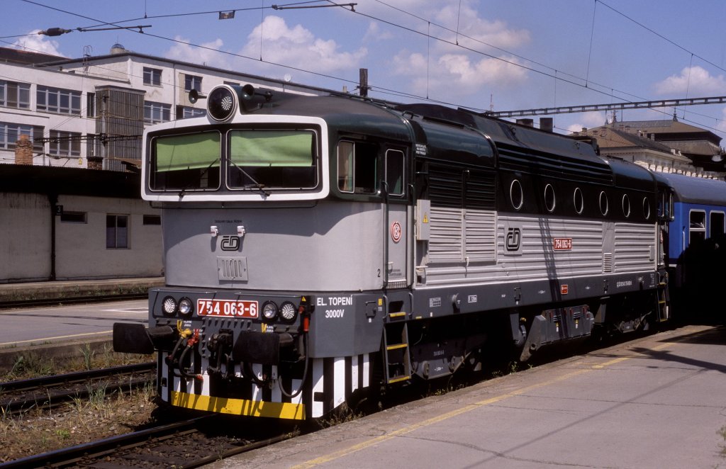 754 063  Brno hl.  18.05.11