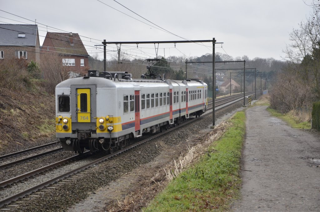 764 bei Oud-Heverlee unterwegs. Aufgenommen am 18.12.2012