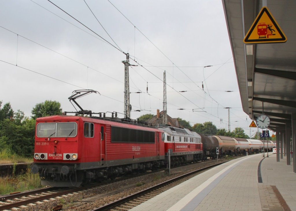 7.8.2009 Bernau bei Berlin. 155 237 und 232 409 auf berholungsgleis 7 (frher 6)