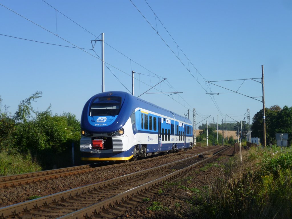 844 017-4 in Trnice gen Cheb am 02.08.13.