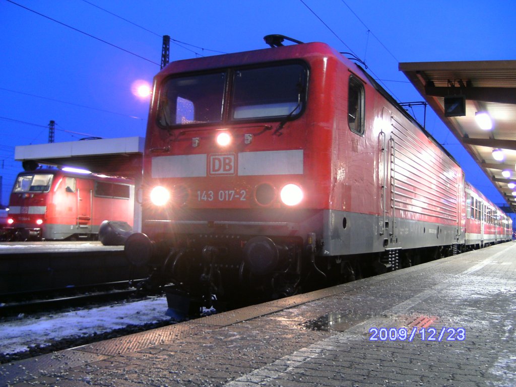 9180 6 143 017-2 D-DB am 23.12.2009 in Ingolstadt Hbf. Diese brachte einen RegionalExpress von Neuburg(Donau) nach MIN.