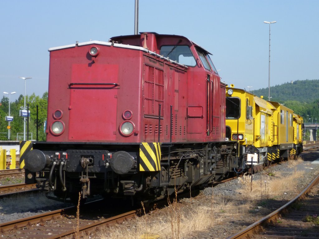 92 80 1202 726-6 D-HGB stand am 04.09.12 mit einem Bauzug in Bayreuth Hbf.
