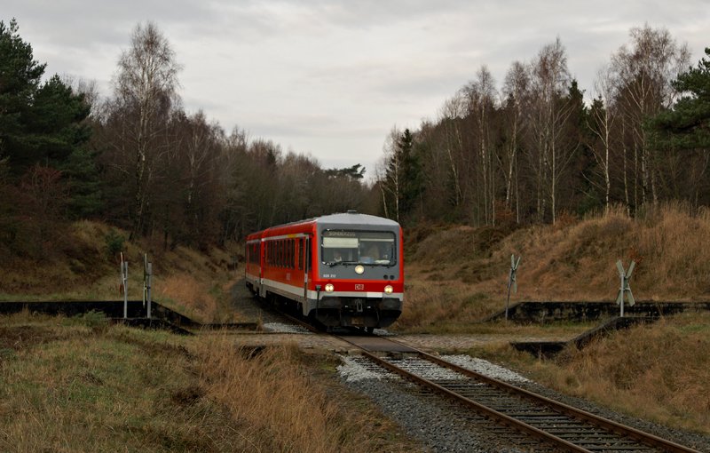 928 212 als  VLV-KREIDE-FRDE-EXPRESS  am 28.11.2009 bei Itzehoe/Nordoe (Strecke Itzehoe-Lgerdorf).