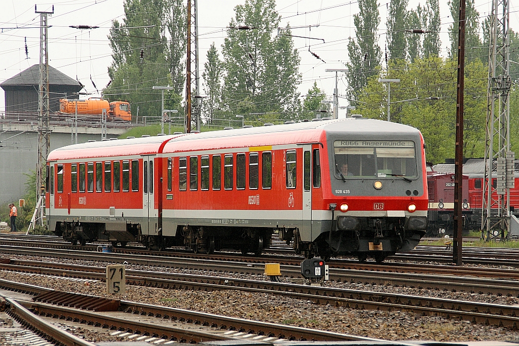 928 435 / 628 435 kommt als RB66 von Stettin in Angermnde eingefahren 22.05.2010