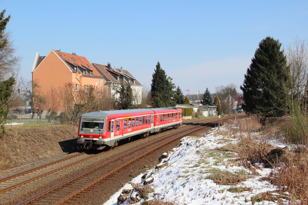 928 670 als RB 30779 (Wuppertal Hbf - Solingen Hbf) zwischen Remscheid-Lennep und Remscheid Hbf am 25.03.13