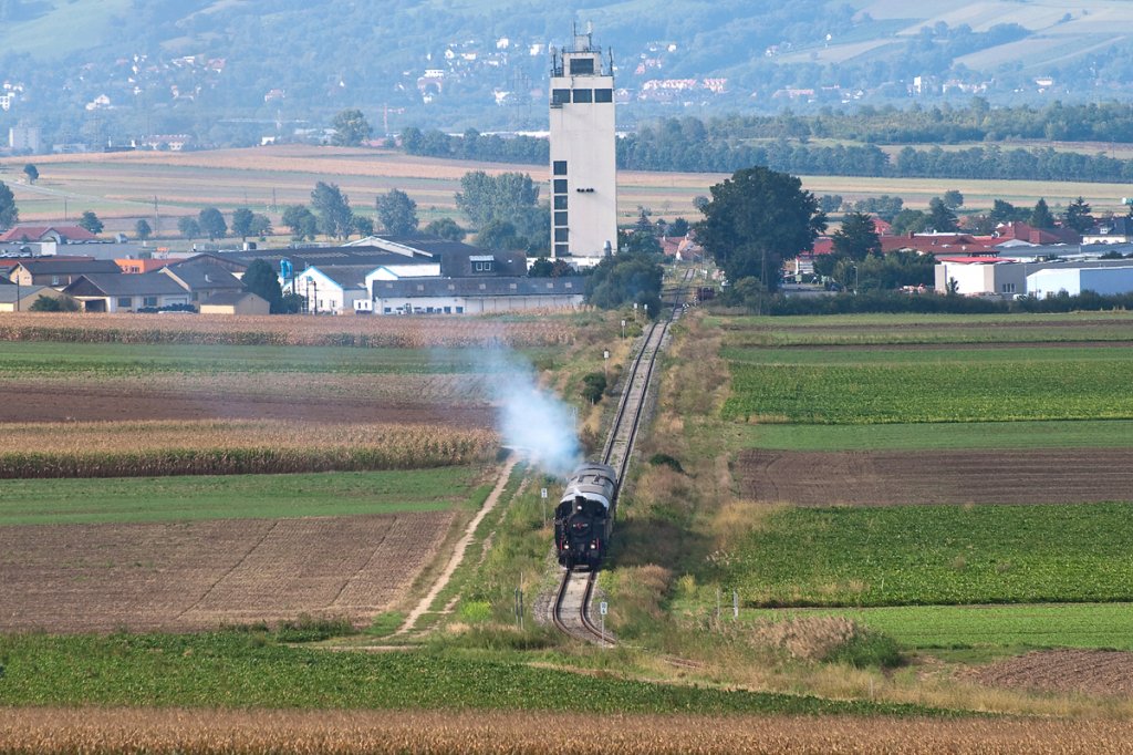 93.1420 war an diesem Wochenende mit dem NEX  Leiser Berge  unterwegs. Hier zu sehen am 16.09.2012 zwischen Rckersdorf-Harmannsdorf und Mollmannsdorf 