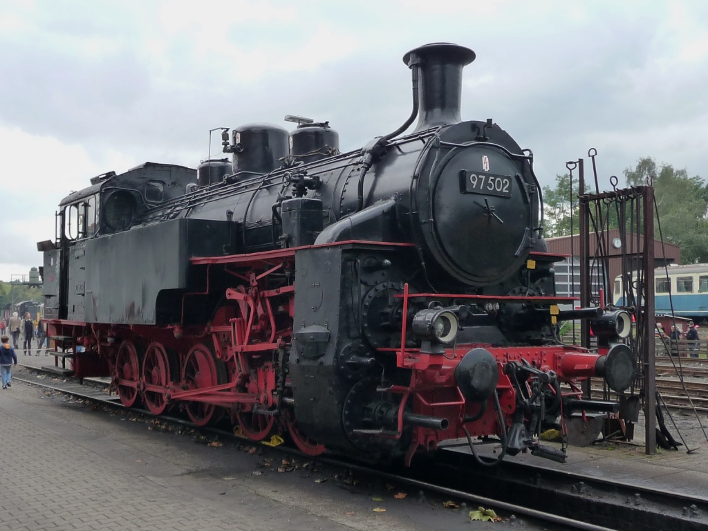 97 502 auf der Schlackegrube im Eisenbahnmuseum Bochum Dahlhausen am 18.9.2010. 