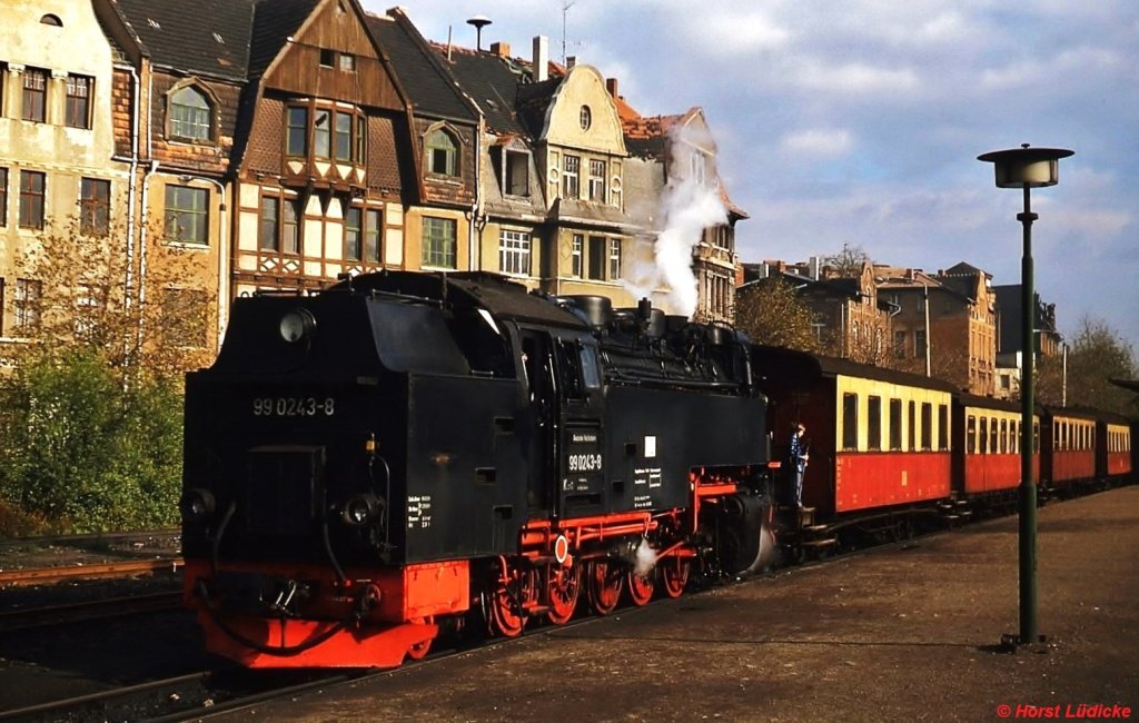 99 0243-8 im Oktober 1980 im Bahnhof Nordhausen